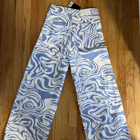 Revolve By.DYLN Ivan jeans in blue swirl - Picture 5 of 6